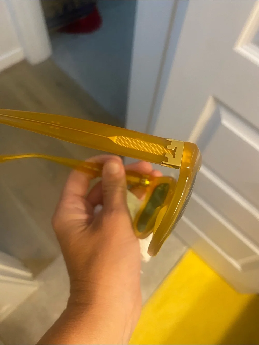 New Tory Burch Eleanor Square Sunglasses Glasses Yellow Orange Resort Cat Eye